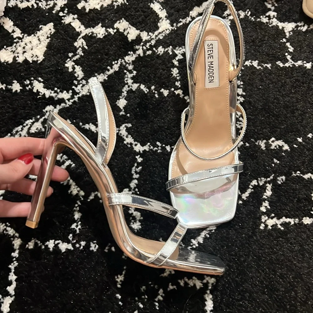 Steve Madden Sandals - Picture 2 of 4
